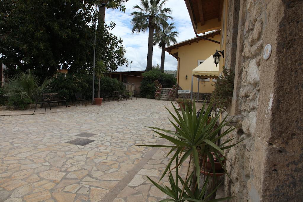 Il Giardino Del Sole Villa Agnone Bagni Kültér fotó