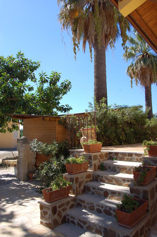 Il Giardino Del Sole Villa Agnone Bagni Kültér fotó