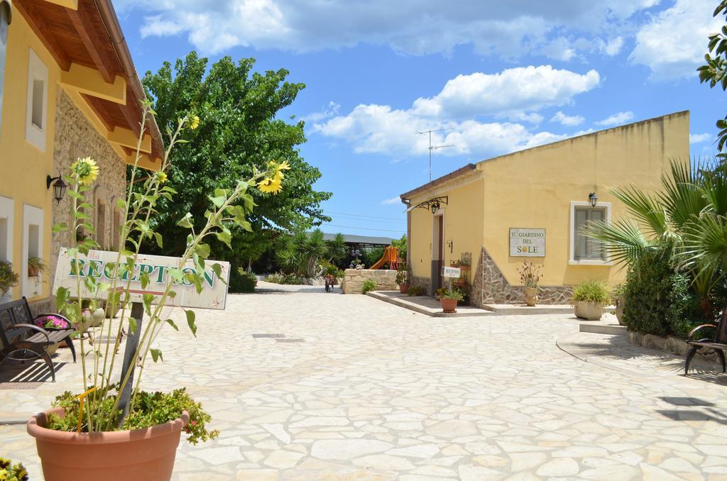 Il Giardino Del Sole Villa Agnone Bagni Kültér fotó