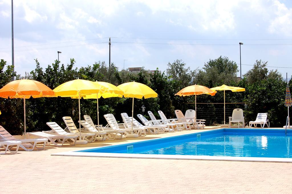 Il Giardino Del Sole Villa Agnone Bagni Kültér fotó
